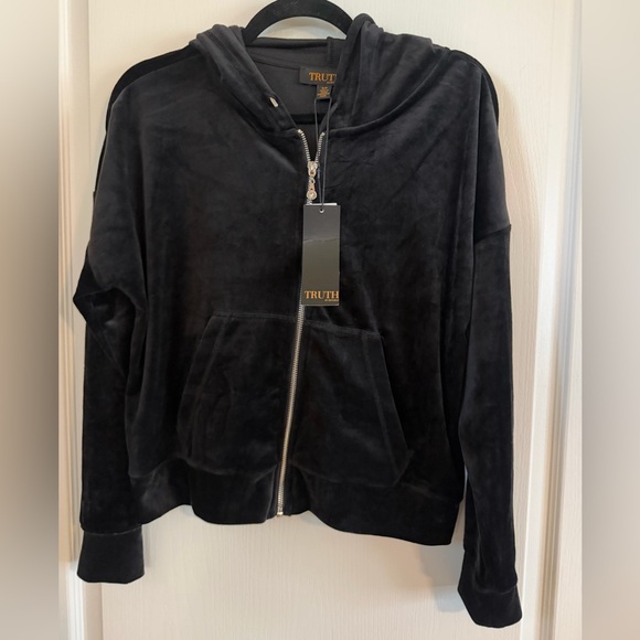 Truth Jackets & Blazers - NWT Truth Blingy Skull Velvet Zip Hoodie Jacket. Size SP